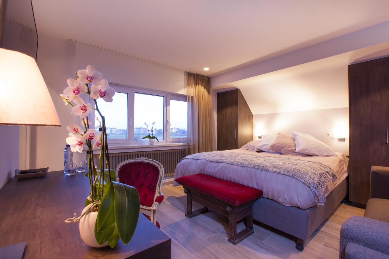 Sable D'O -Vlak Aan De Zee- Bed and Breakfast Mariakerke  Eksteriør billede